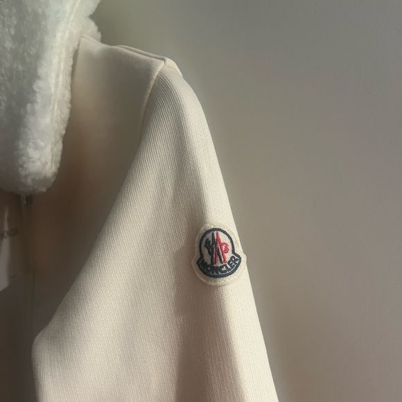 Moncler Girl’s Zip Up Cardigan - Brand New - Picture 5 of 6
